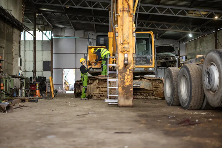 Shop Rate: The Number That Decides Whether Your Maintenance Department Is a Cost Center or a Business